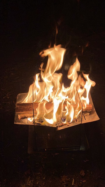 だんだん焚き火が上手くなってきた気がする